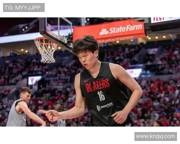 开拓者队核心状态火热，助球队追赶前行