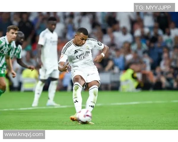 马德里郊区：皇家足球王国之探索